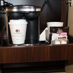 Luxury King Suite